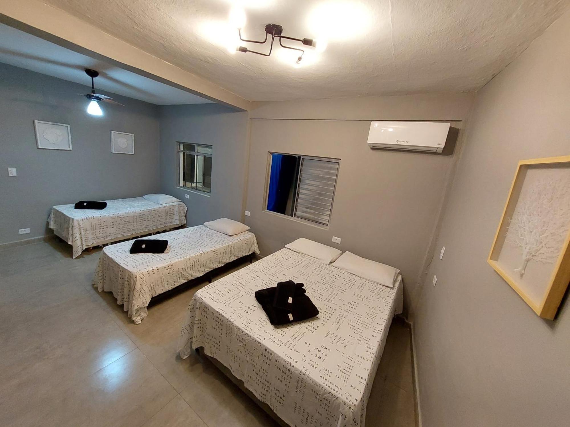Pousada Praia Cia, Piscina, Centro, Estacionamento, Wifi, Saida Ate As 16H Bertioga Habitación foto